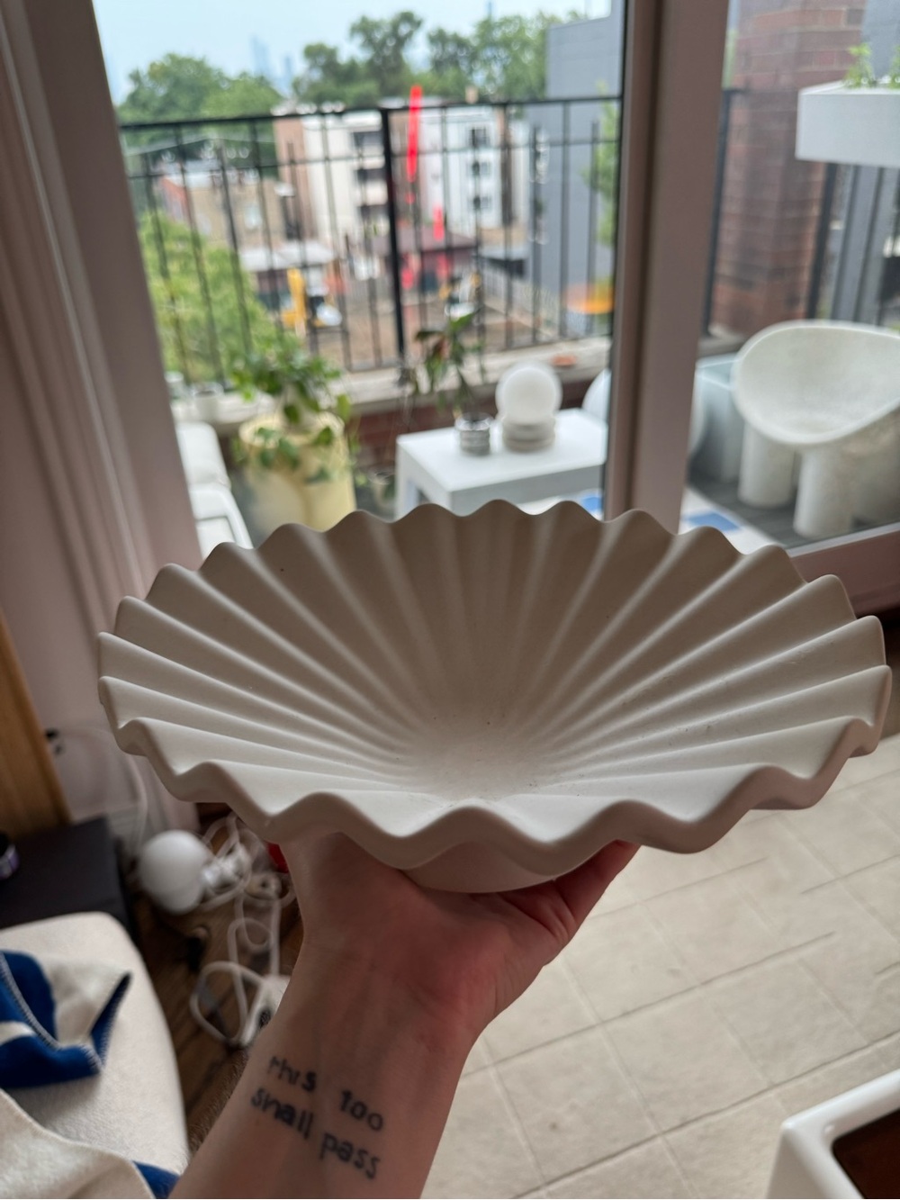 White Wavy Fan Stoneware Decorative Bowl - Minimal Home Art